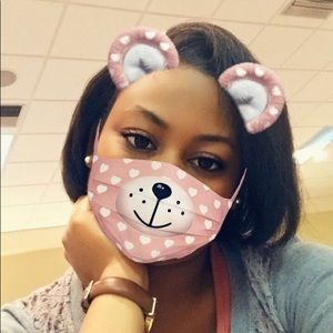 Meet your Posher, Daja